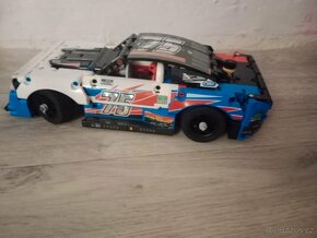 Lego nascar - 6