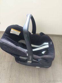 Autosedačka Maxi-Cosi Pebble (0 - 18měs)+ základna FamilyFix - 6