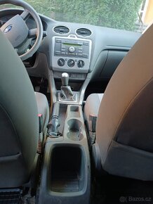 Ford Focus 1.6 - 6