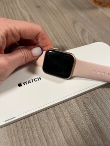 Apple Watch Series 6 - Rose Gold - 6