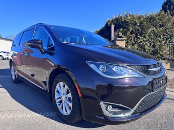 Chrysler Pacifica 3,6 RU 8 míst Kůže 2017 - 6