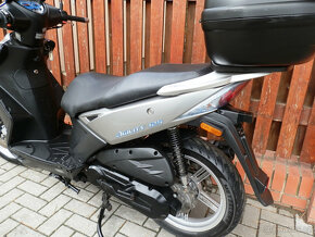 Kymco Agility City 125 - 6