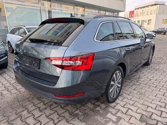 Škoda Superb 3 2.0 TDI 110kW Full LED Kamera Navi DAB Tempo. - 6