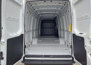 Prodám Skříň Iveco Daily 35S16V 4x2 - 6