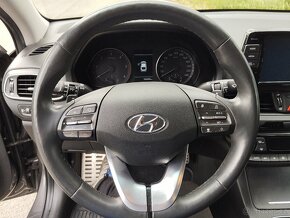 Hyundai i30 Fastback 1.6, Automat, r.v.2019/08,100Kw - 6