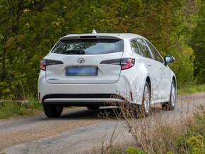 Toyota Corolla 1,2 85kW CZ Comfort DPH Touring (2021) - 6