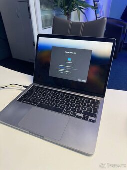 MacBook Pro 2020, 4x 2.0Ghz i5, 16GB RAM, 512SSD, TOUCHBAR - 6