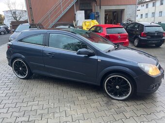 Opel Astra GTC 1,8 16V - 6