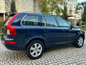 Volvo XC90 2.4 D5 147KW 4x4 AUT FACELIFT 7-MÍST BEZ KOROZE - 6