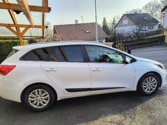 Kia Ceed SW 1,4 74kW 2016 - Navigace, park.kamera - 6