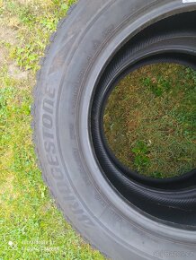 PNEU ZIMNÍ BRIDGESTONE BLIZZAK LM 001 - 215/65/R17 99H - 2ks - 6