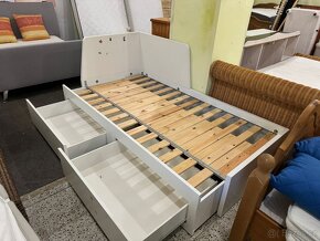 Pěkná Rozkládací pohovka Ikea s matracemi a šuplíky - 6