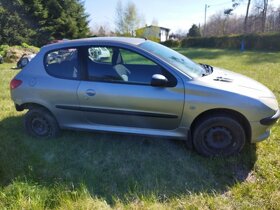 Peugeot 206 1.4i - 6