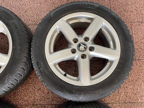 Originální alu kola Volkswagen r16,zimní pneu 5,5mm - 6