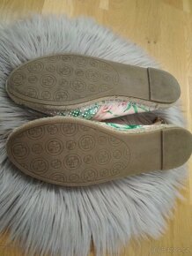 Hezké espadrilky Guess s kamínky,vel.38 - 6