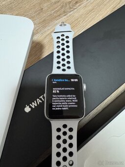 Apple Watch 3 42mm Nike+ - 6