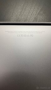 MacBook pro 15 2017 Retina touch bar Radeon 560 pro - 6