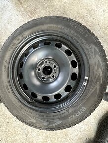 Zimni komplety Nokian 195/60r16 vzorek 4x6mm - 6