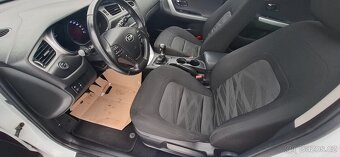 Kia Ceed SW kombi - 6