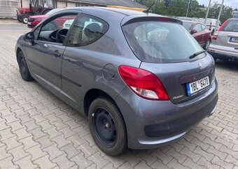 Peugeot 207 1.4i 70KW,COMFORT, 54.000km,CZ benzín manuál - 6