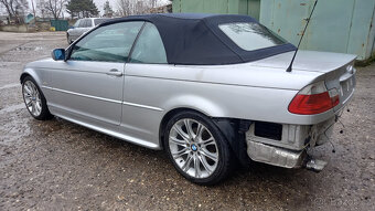 BMW E46 325i cabrio- VEŠKERÉ DÍLY Z VOZU - 6