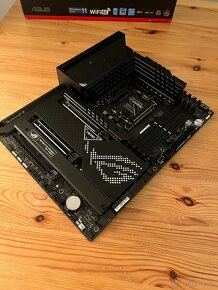 ASUS ROG MAXIMUS Z690 HERO Socket 1700 Funkční,záruka - 6