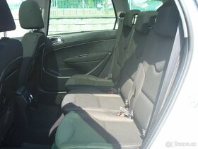 Peugeot 308 1.6HDI SW 68kW 7MÍST PANORAMA - 6