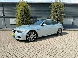 Náhradní díly z BMW E92 M3 S65B40 83.000km - 6