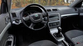 Škoda Octavia 2 1.4TSI 90KW Servis ČR - 6