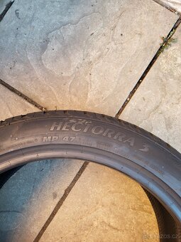 235/40 R18 Matador Hectorra 3 - 6