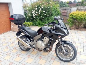 Honda CBF 1000 - 6