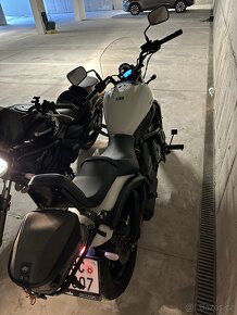 Kawasaki Vulcan S - 6