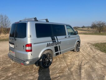 Vw transporter t5 2.5 96kw 5 míst - 6