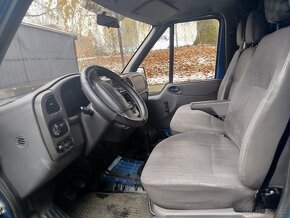 Ford transit 2,4 tddi 66kw vyrobeno 2006 - 6