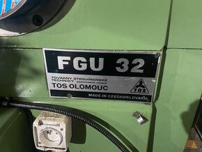 TOS FGU 32 + digitální odměřování a velké příslušenství. - 6