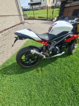 Triumph speed triple 1050r - 6