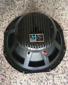 Basové pasivní reproboxy 18", 600W, 4Ω - 6