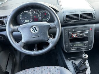 VW Sharan 2.0i, r.2003, STK, klimatzace, tažné zařízení - 6