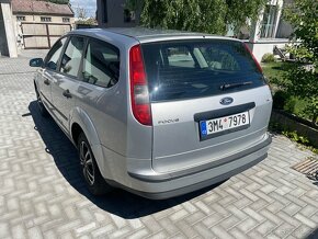 Ford Focus 1,6 tdci 66kw combi - 6