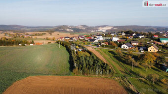 Prodej stavebního pozemku 4.059 m2, obec Tmaň, část obce Lou - 6