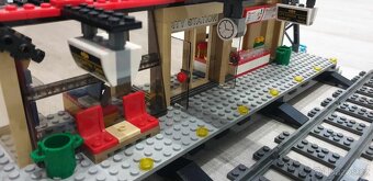 LEGO 60050 Vlak TRAIN station - 6