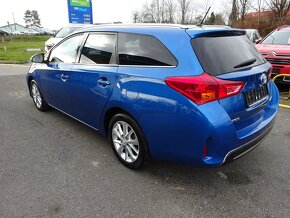 Toyota Auris 1,3 VVTI 100 - 6