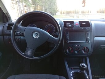 VW Golf 5 variant - 6