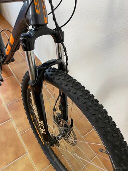 29" horské kolo GT Avalanche rám L 19.5" nové pláště - 6