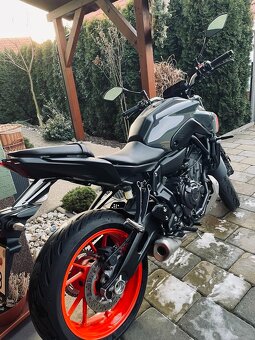 Yamaha mt 07 r.v.21 - 6