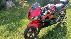 Honda CBR 125r - 6