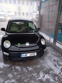 VW newbeetle 2.0 benzín Cabrio 2005 automat - 6