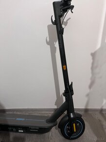 Elektrická koloběžka Ninebot by Segway KickScooter MAX G30D - 6