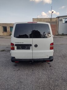 Volkswagen Transporter T5 1.9TDI - 6