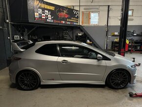 Honda Civic 8G Type R FN2 - 6